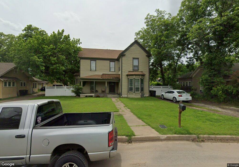 417 N Wilhite St, Cleburne, TX 76031 - photo 1