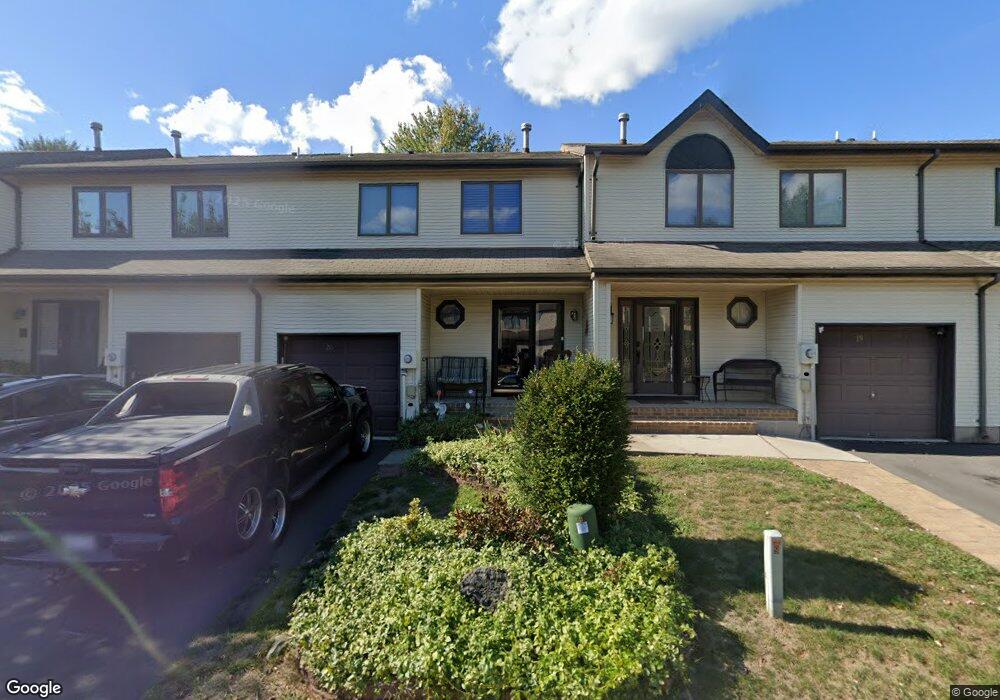 20 Maple Ct, Flemington, NJ 08822 - photo 1