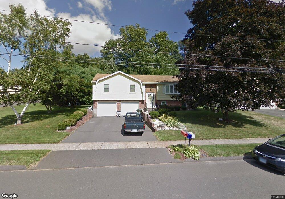 7 Bittersweet Ln, Berlin, CT 06037 - photo 1