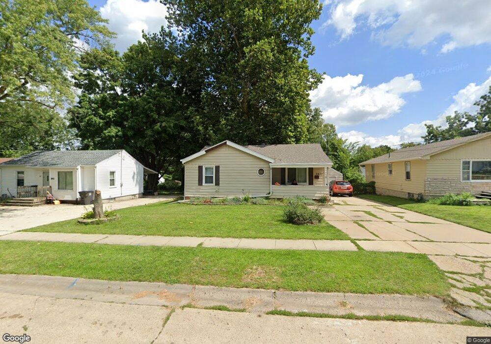 3837 51st St, Des Moines, IA 50310 - photo 1