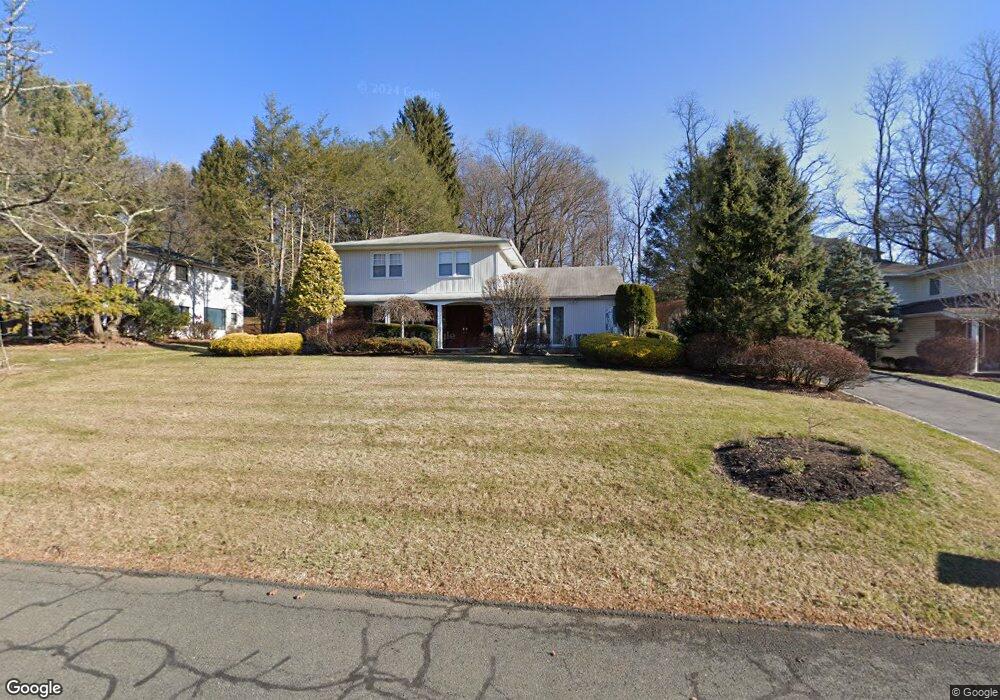 32 Lyncrest Dr, Monsey, NY 10952 - photo 1