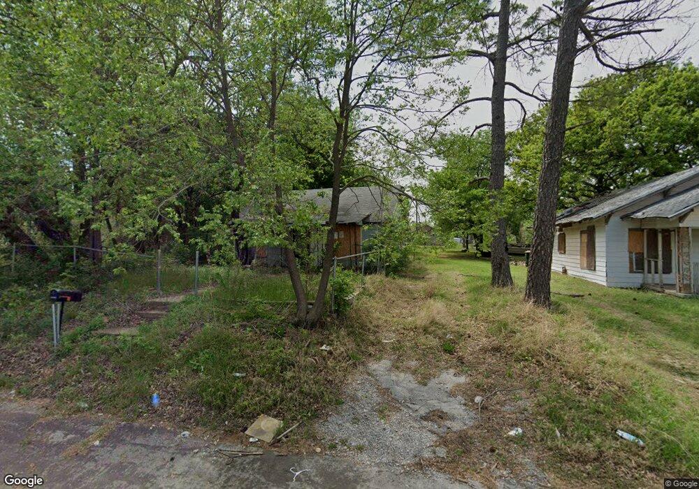 310 W Willow Ave, Duncan, OK 73533 - photo 1