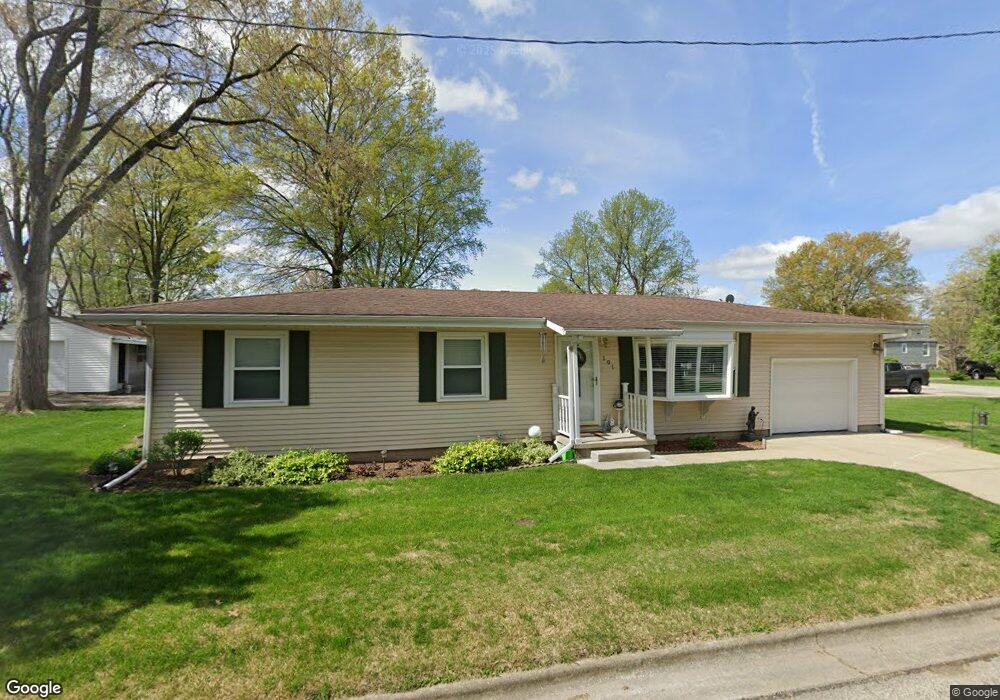 101 Ophir St, Lincoln, IL 62656 - photo 1