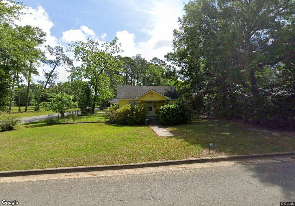 615 N Lee St, Fitzgerald, GA 31750 - photo 1