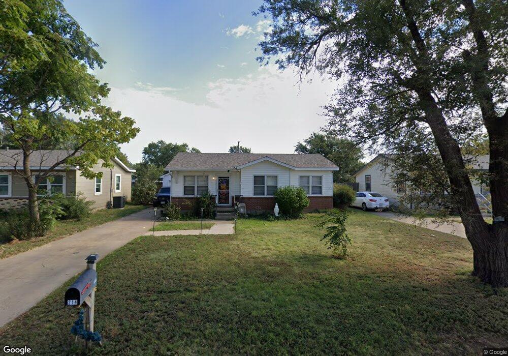 214 Peach Ave, Dumas, TX 79029 - photo 1