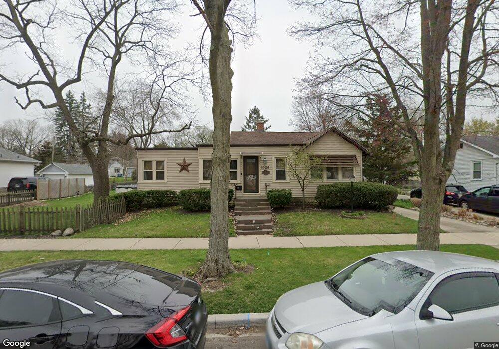 1026 Charles St, Aurora, IL 60506 - photo 1