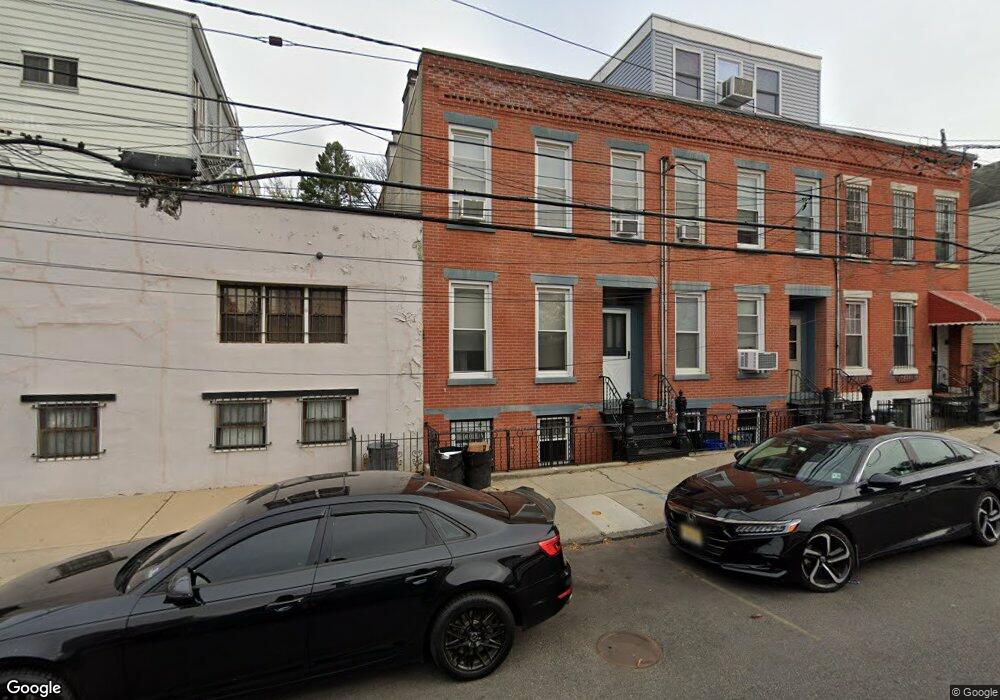 82 Greenville Ave, Jersey City, NJ 07305 - photo 1