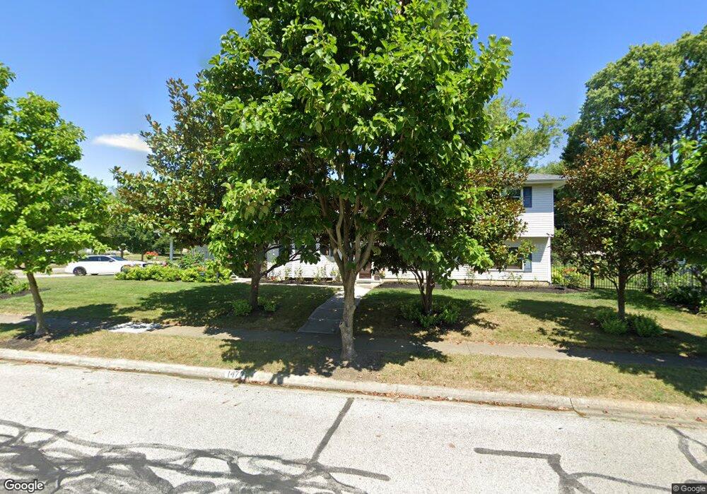 1470 Montcalm Rd, Columbus, OH 43221 - photo 1