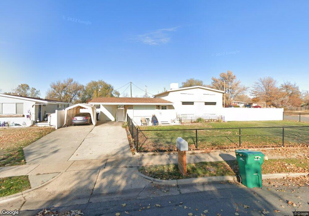 891 Diamond St, Layton, UT 84041 - photo 1