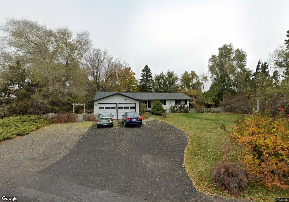 2647 SW Cascade Ave, Redmond, OR 97756 - photo 1