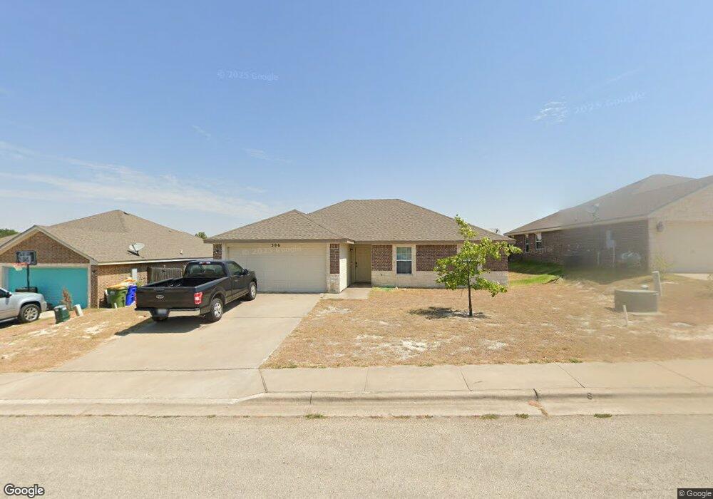 306 Trey, Troy, TX 76579 - photo 1