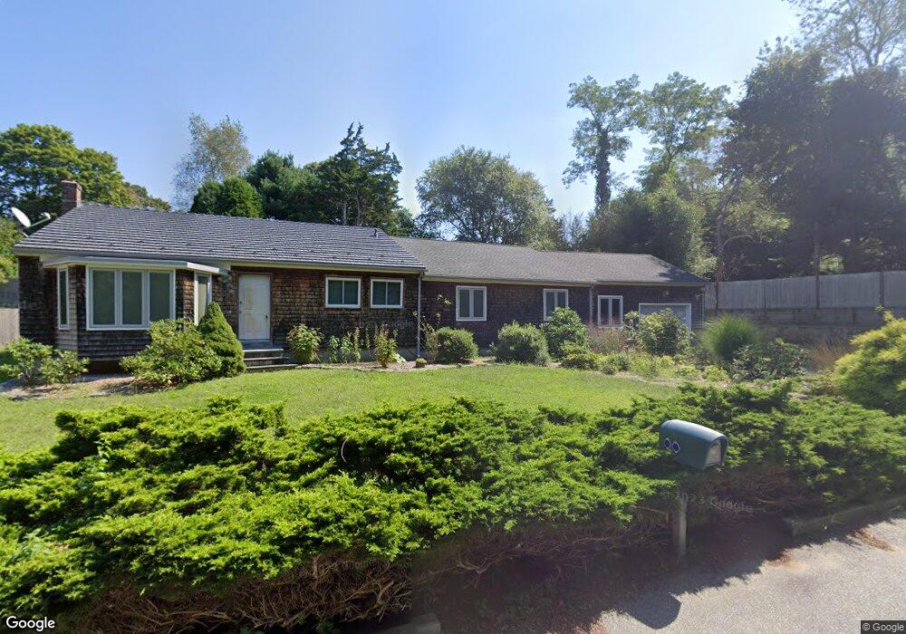 20 Center Rd, Narragansett, RI 02882 - photo 1
