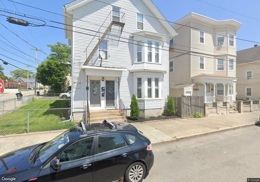 211 Dunnell Ave, Pawtucket, RI 02860 - photo 1