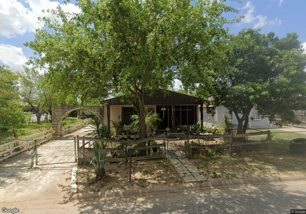 1120 E Evans Ave, Pharr, TX 78577 - photo 1