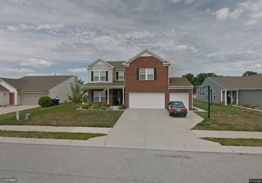 405 Shade Tree Ln, Sheridan, IN 46069 - photo 1