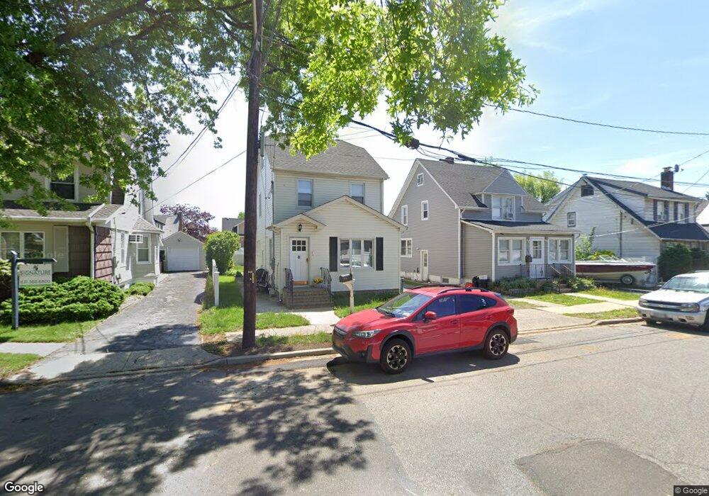 162 Franklin St, Franklin Square, NY 11010 - photo 1