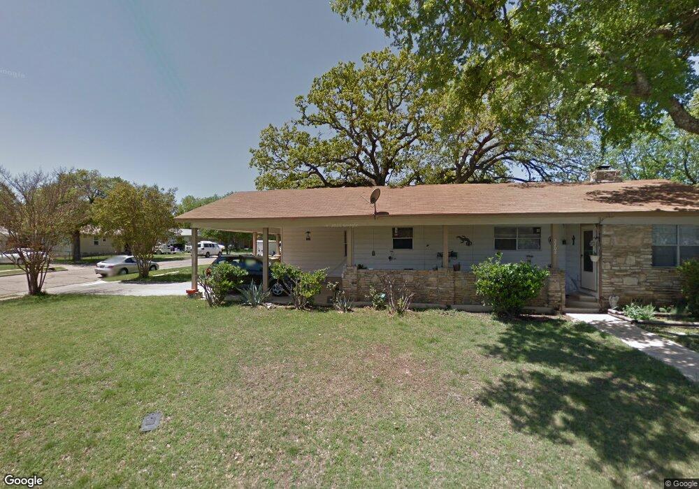 2202 Crescent Dr, Copperas Cove, TX 76522 - photo 1