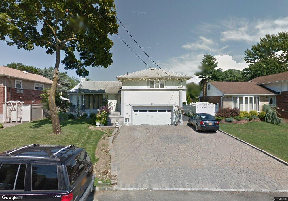 24 Kirkwood Dr, Glen Cove, NY 11542 - photo 1