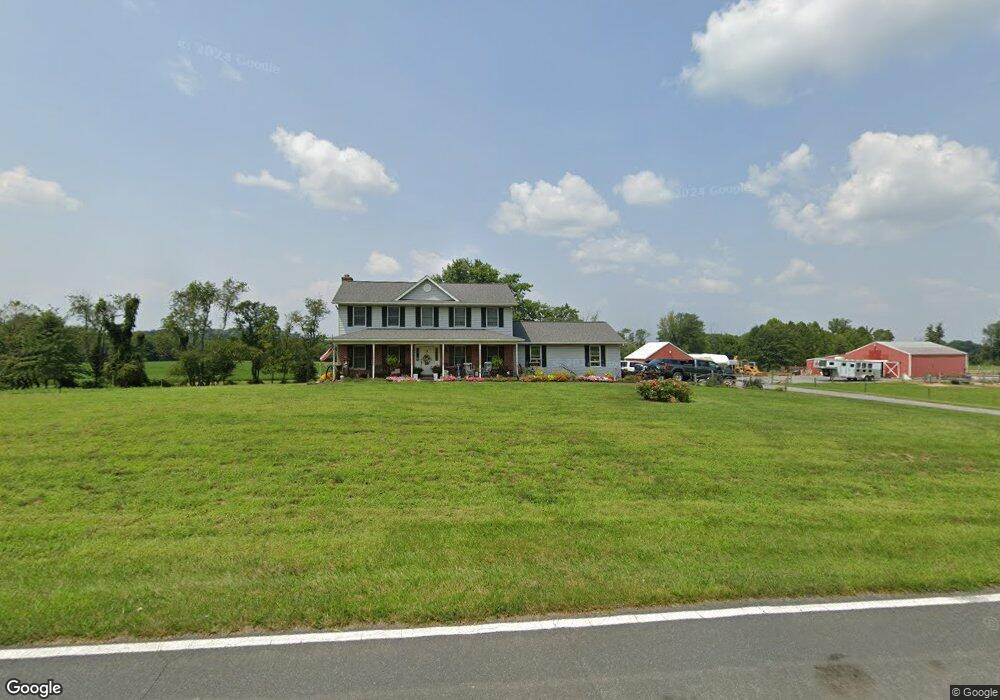 11602 Simpsons Mill Rd, Keymar, MD 21757 - photo 1