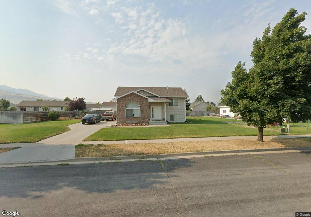 1376 E 100 S, Hyrum, UT 84319 - photo 1