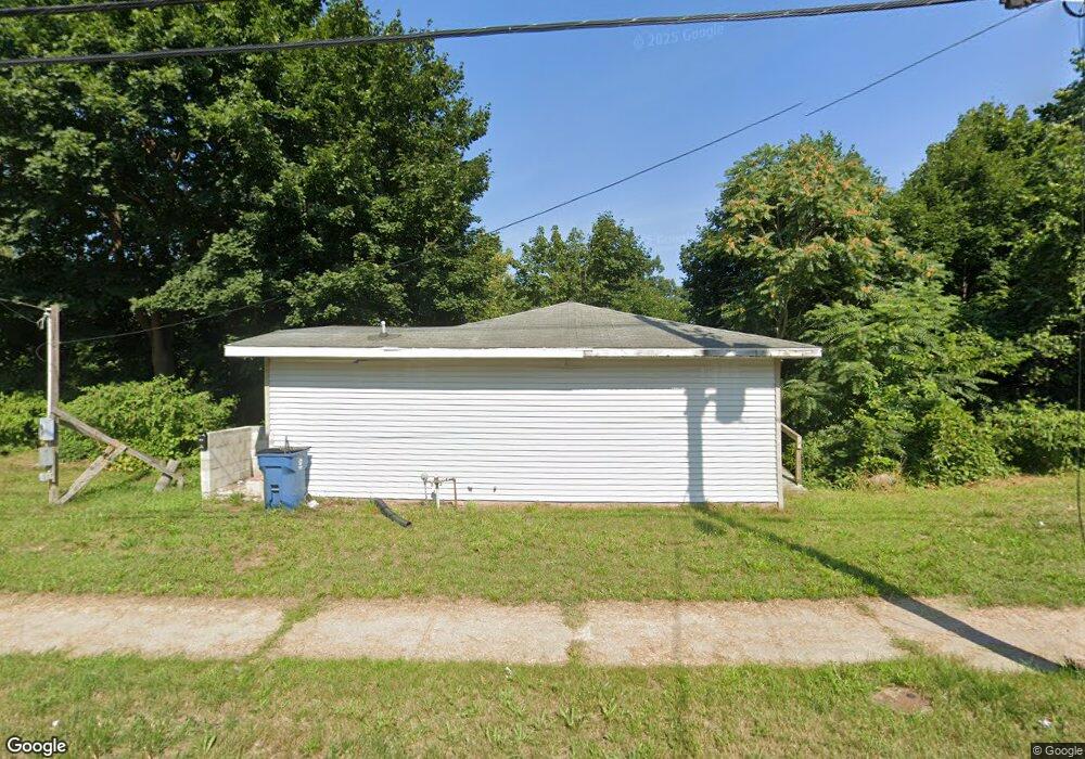 1310 N 5th St, Niles, MI 49120 - photo 1
