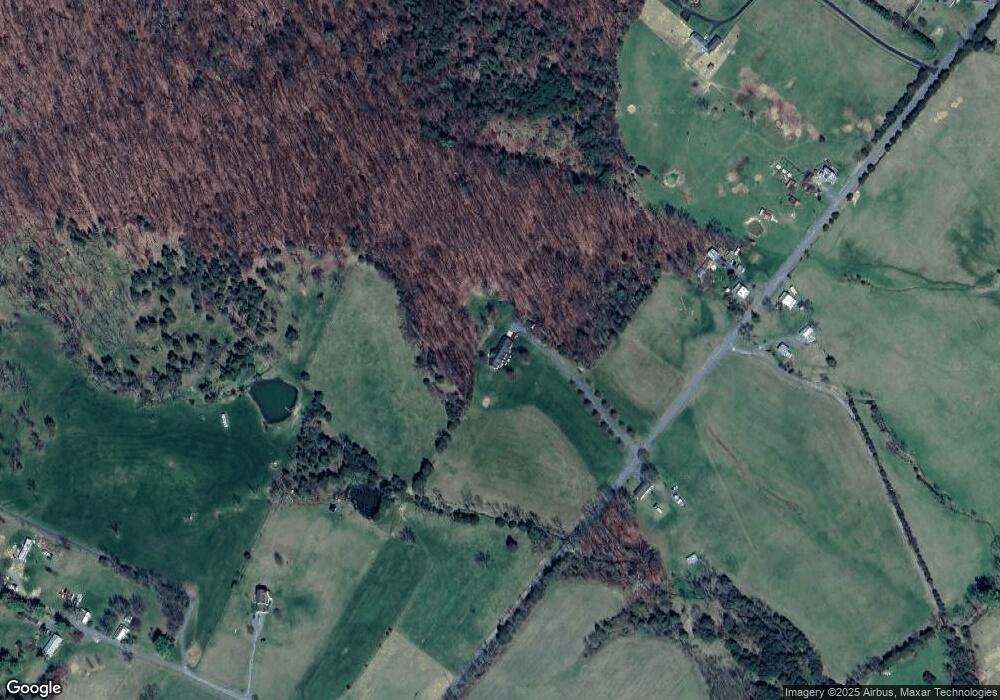 1375 Ridge Hollow Rd, Edinburg, VA 22824 - photo 1