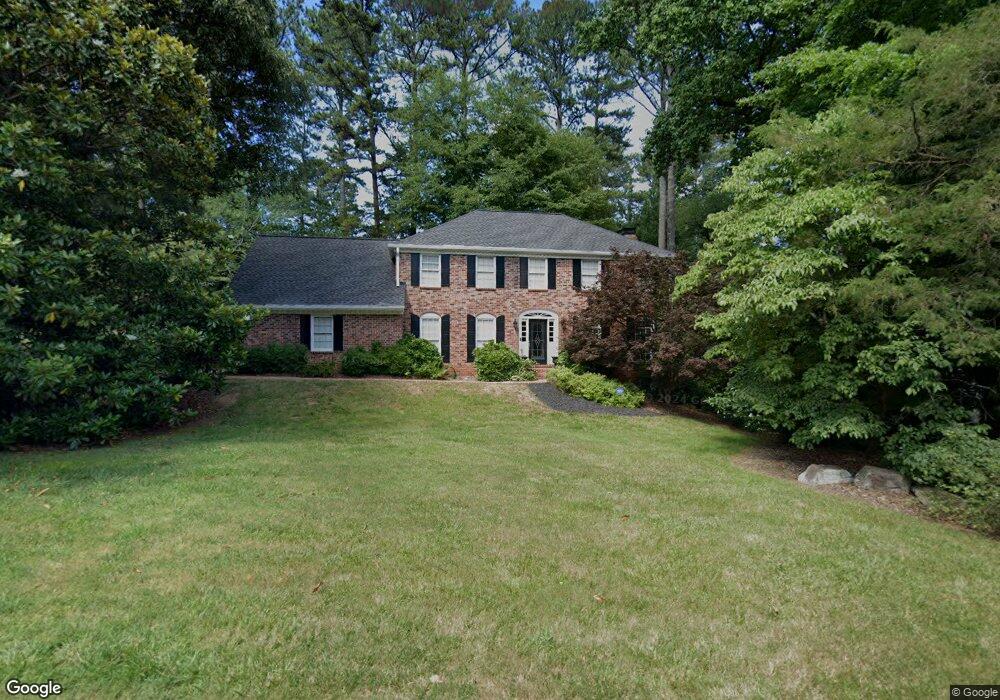 4927 Lakeland Dr, Marietta, GA 30068 - photo 1