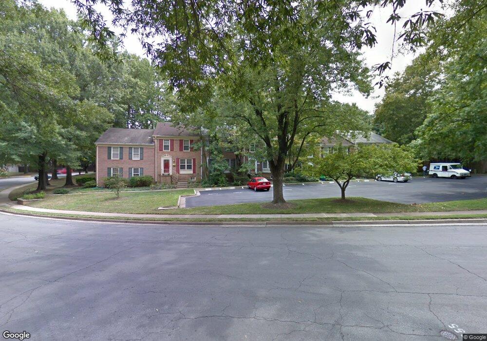 2307 Ravensdon Ct, Reston, VA 20191 - photo 1