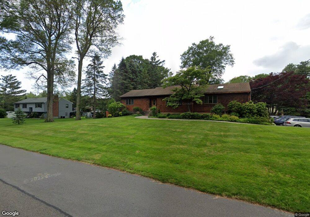 820 Columbia St, Orange, CT 06477 - photo 1