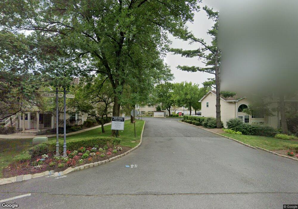 23 Crossfield Ct, Bedminster, NJ 07921 - photo 1