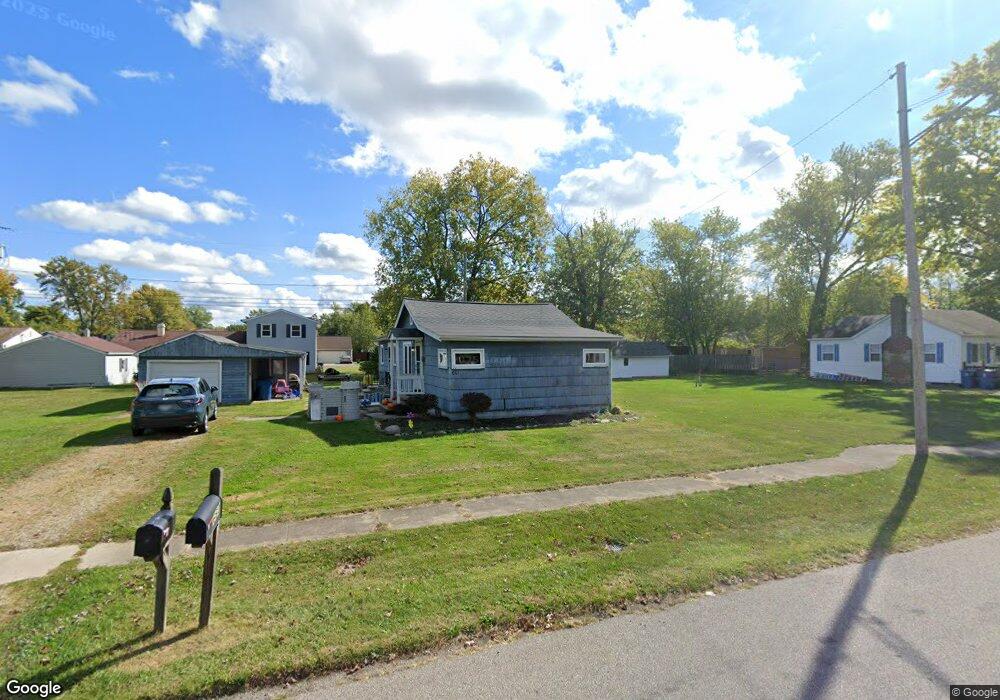 661 Grantwood Ave, Sheffield Lake, OH 44054 - photo 1