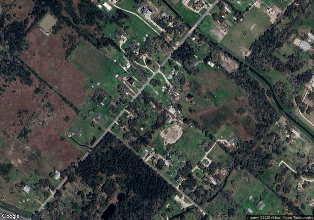 1134 County Road 147, Alvin, TX 77511 - photo 1