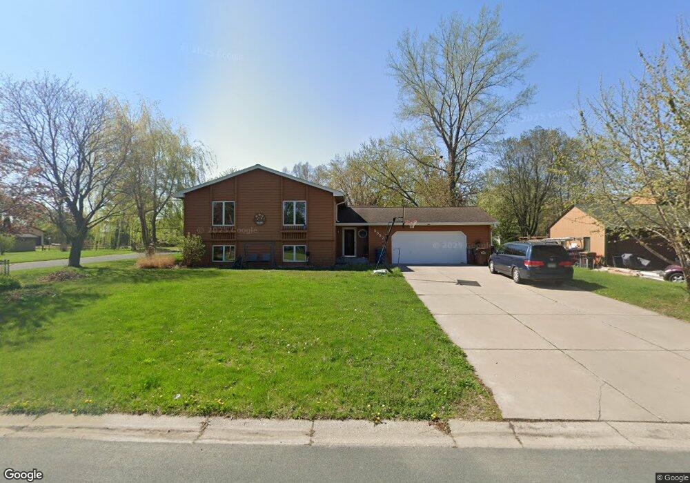 5357 Clayton Dr, Maple Plain, MN 55359 - photo 1