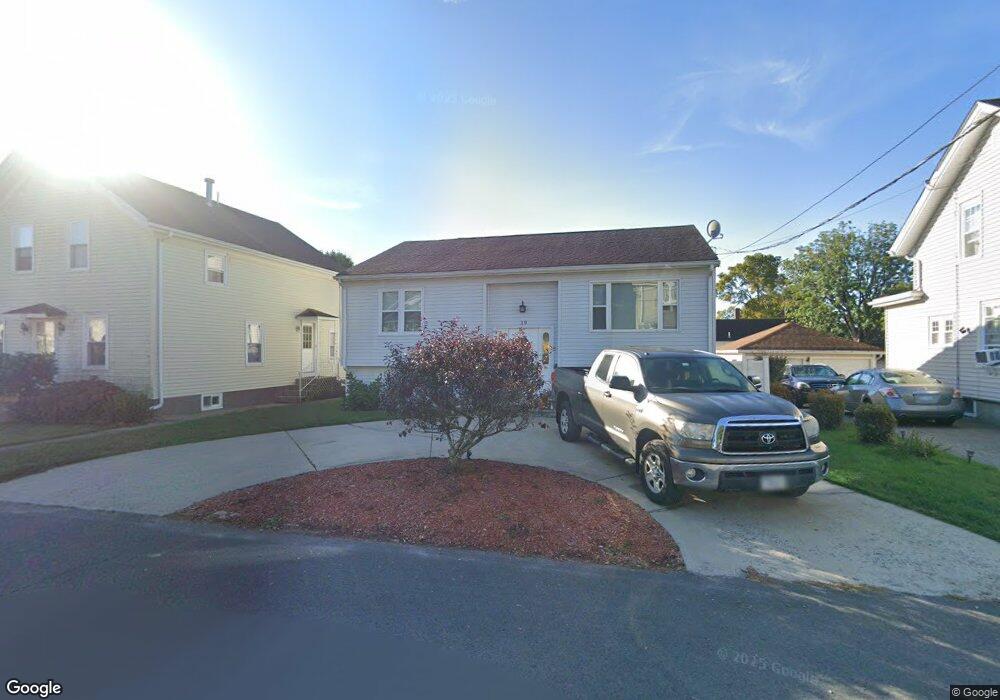 19 E Earle St, Cumberland, RI 02864 - photo 1