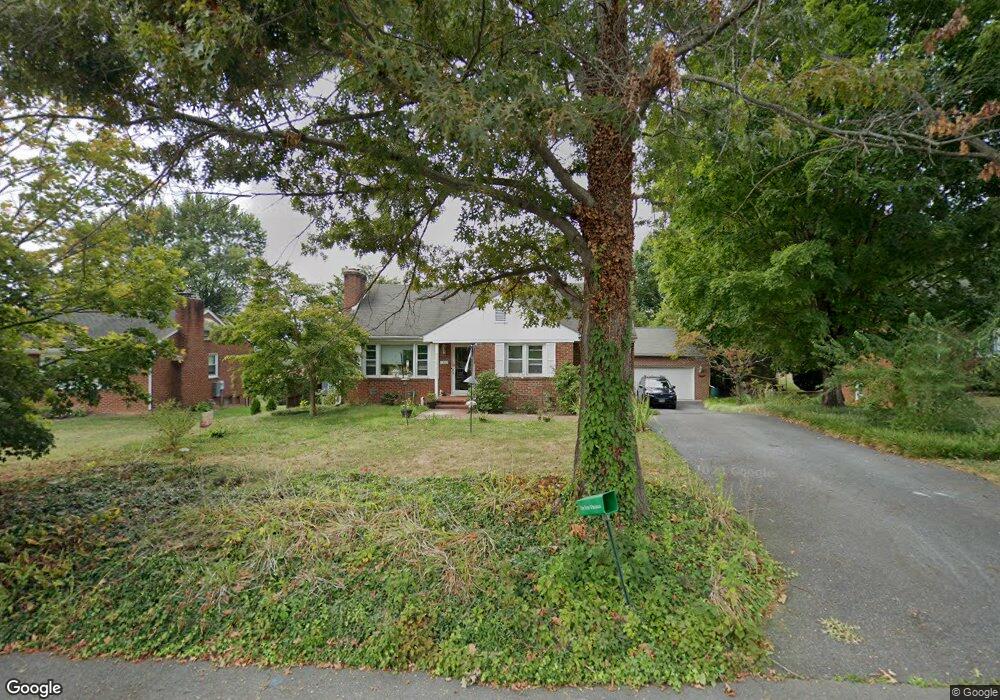 1307 Crofton Ave, Waynesboro, VA 22980 - photo 1