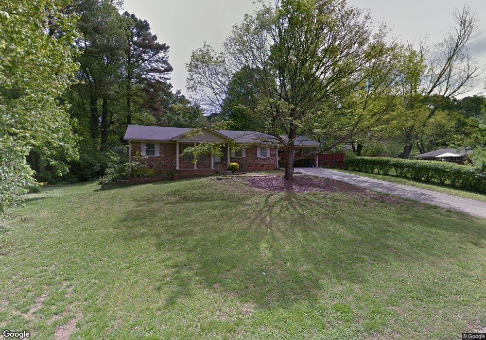 3952 Flintridge Dr, Stone Mountain, GA 30083 - photo 1