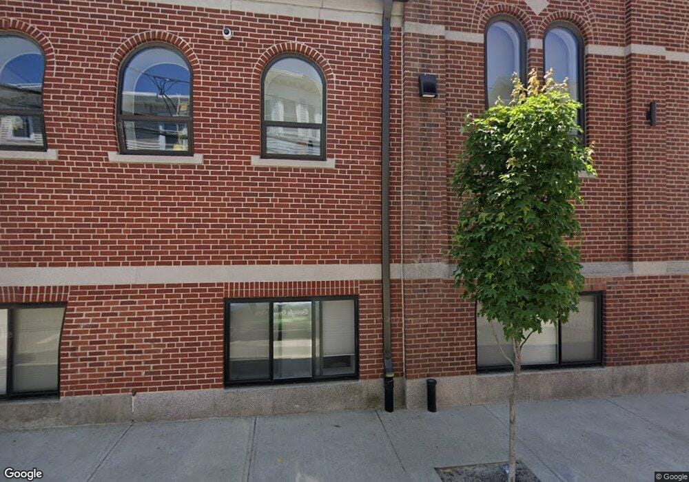 18 Spruce St, Providence, RI 02903 - photo 1