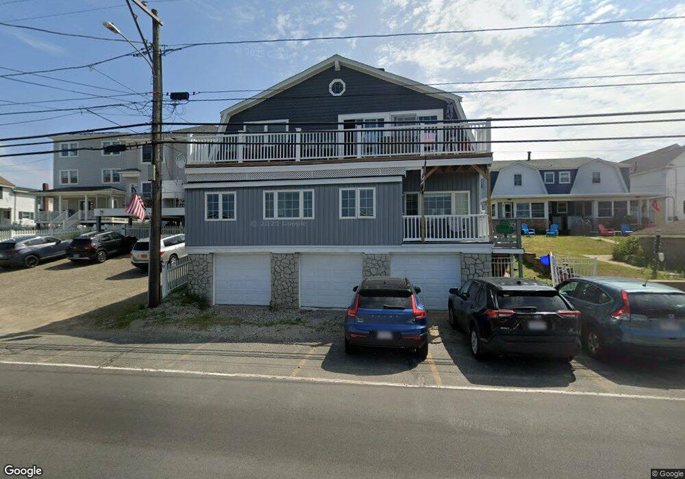 216 N End Blvd, Salisbury, MA 01952 - photo 1