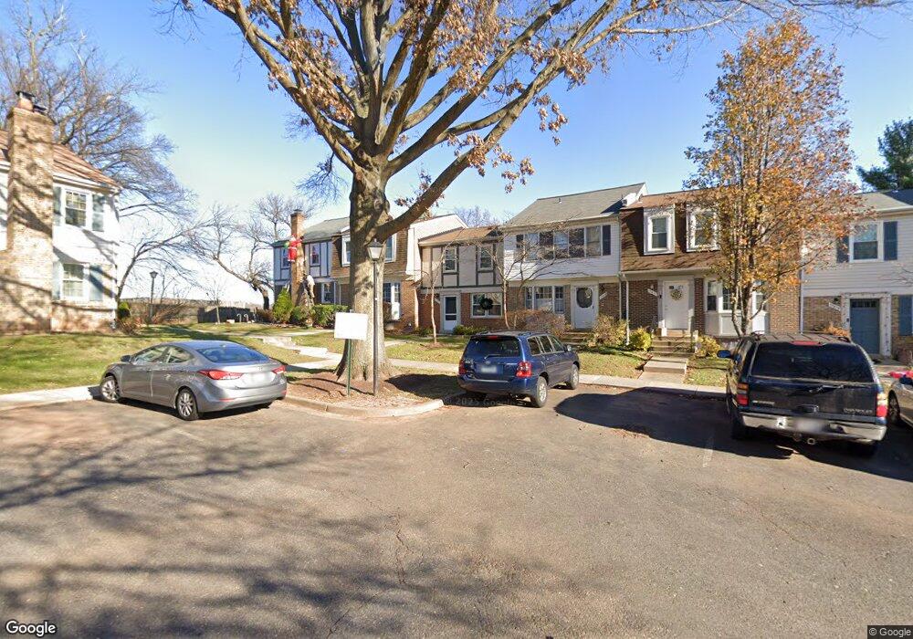 17823 Lochness Cir, Olney, MD 20832 - photo 1