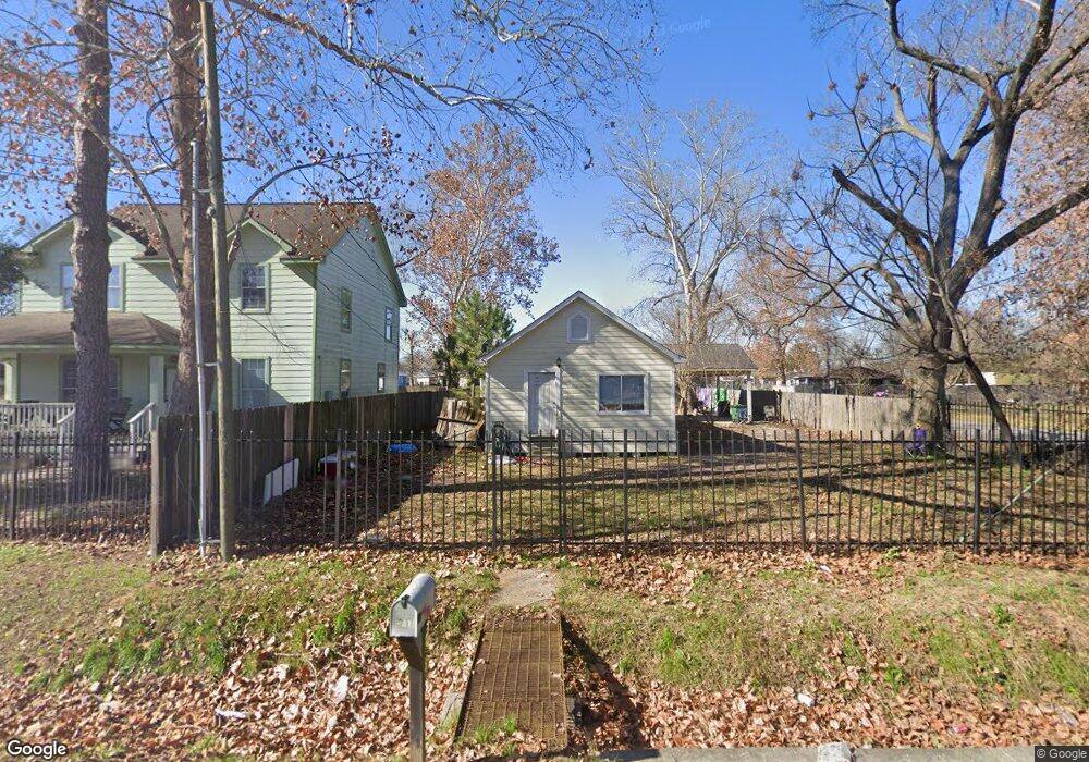 10225 Raymondville Rd, Houston, TX 77093 - photo 1