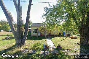 410 N Cherry St, Chamois, MO 65024