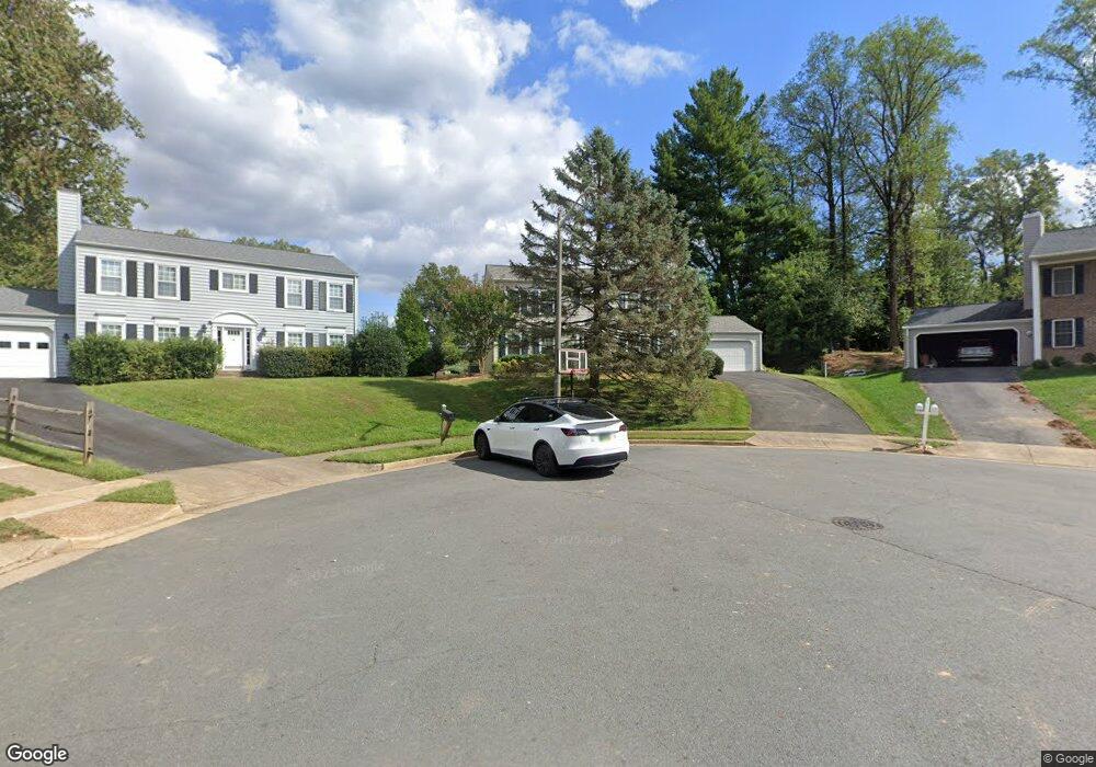 6701 Montour Dr, Falls Church, VA 22043 - photo 1