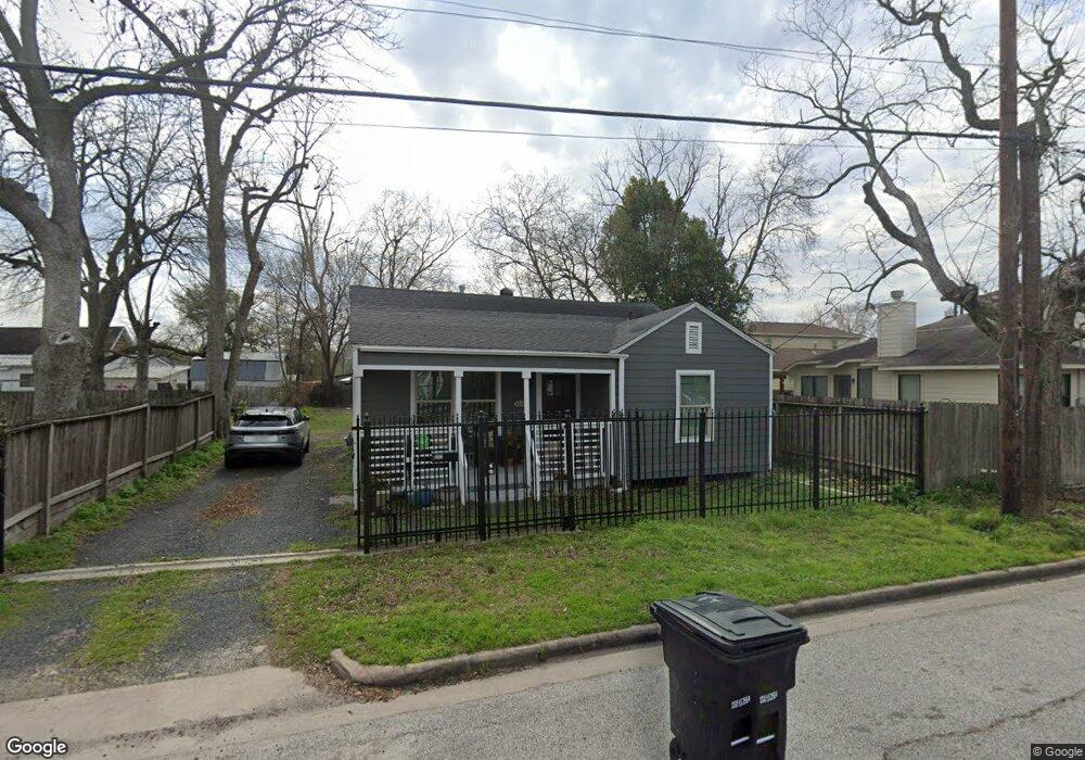 1412 Gale St, Houston, TX 77009 - photo 1