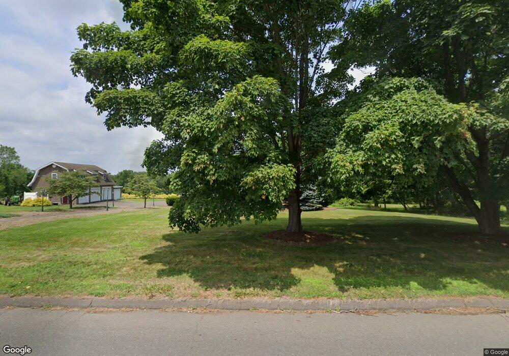 656 N Elm St, Wallingford, CT 06492 - photo 1