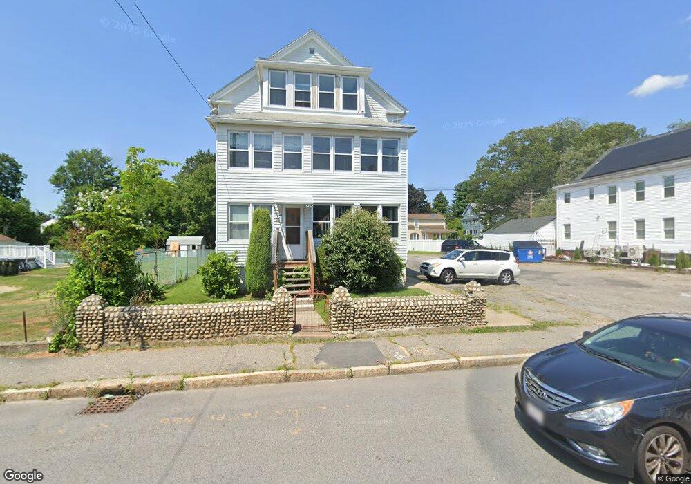 93 Lake St unit 2, Webster, MA 01570 - photo 1