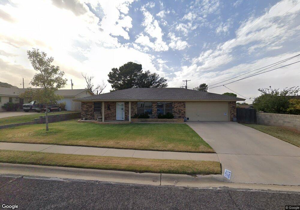 2802 Ann Dr, Big Spring, TX 79720 - photo 1