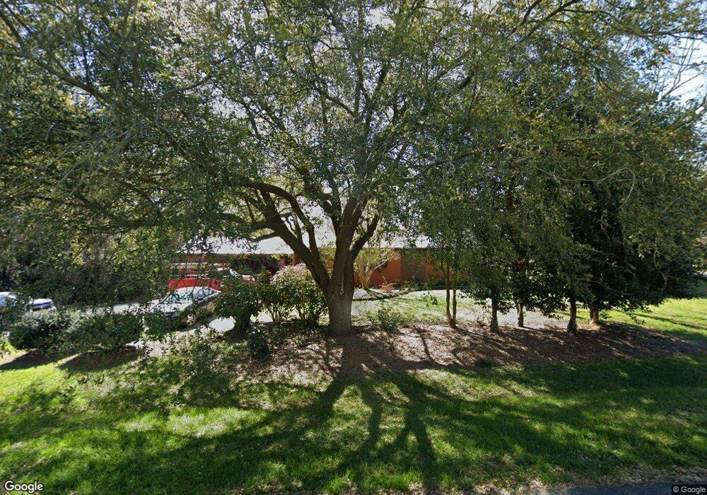 911 Woodland Dr, Siler City, NC 27344 - photo 1