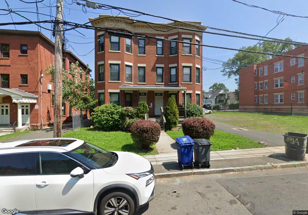 54 Edgewood St unit 3, Hartford, CT 06112 - photo 1