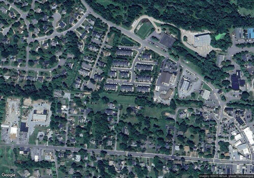 307 Croft Square, Purcellville, VA 20132 - photo 1