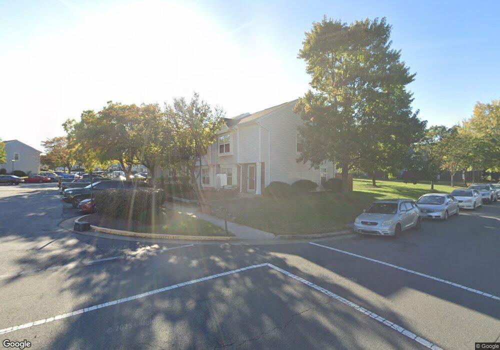 21746 Marigold Cir, Sterling, VA 20164 - photo 1